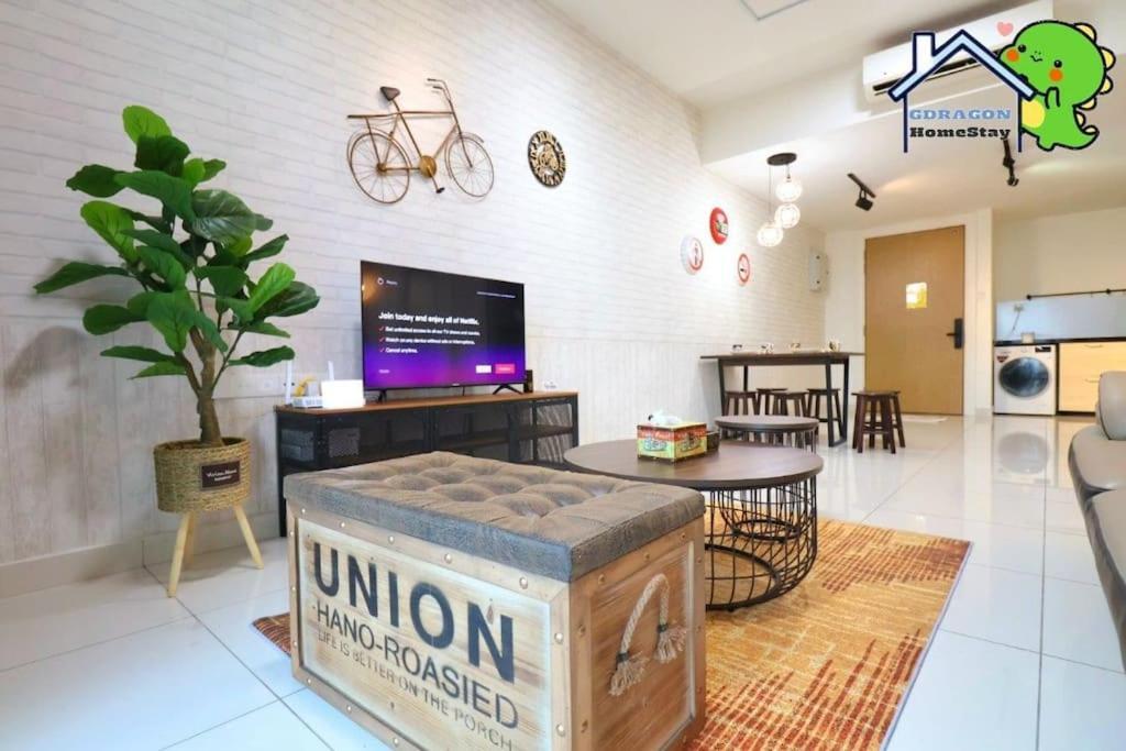 2br Chic Vintage Industrial Southkey Mosaic Jb Apartemen *