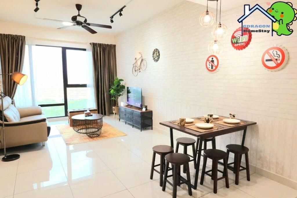 Apartemen 2br Chic Vintage Industrial Southkey Mosaic Jb