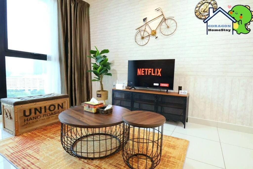 2br Chic Vintage Industrial Southkey Mosaic Jb Apartemen *